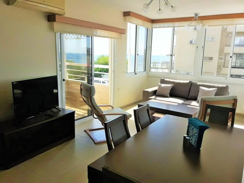16 Sandy Beach ลาร์นาคา ภายนอก รูปภาพ